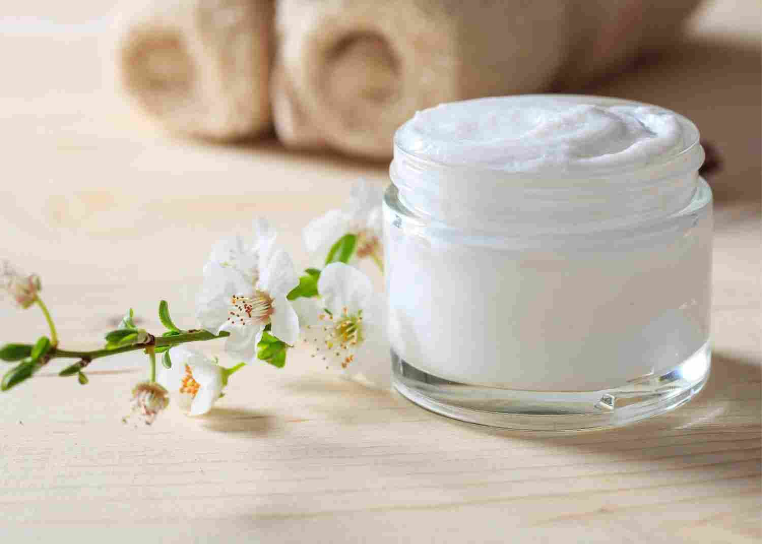 Reasons Your Spa Should Sell a Body Moisturizer