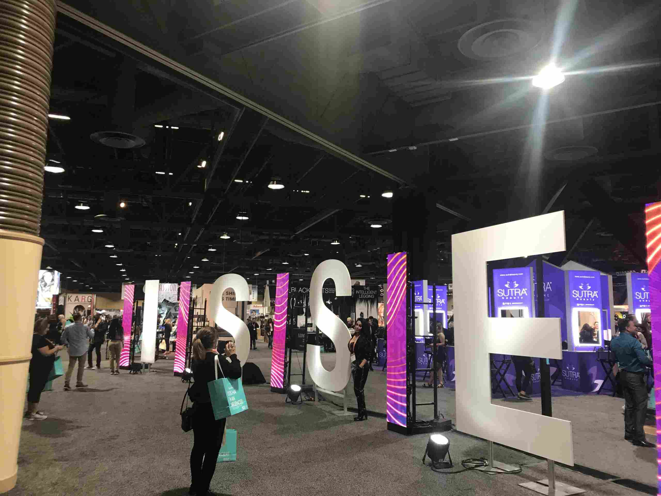 ISSE 2020 trends and updates in hair care for salons